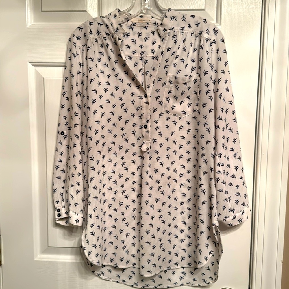 Blue and white sheer tunic with button sleeve detail